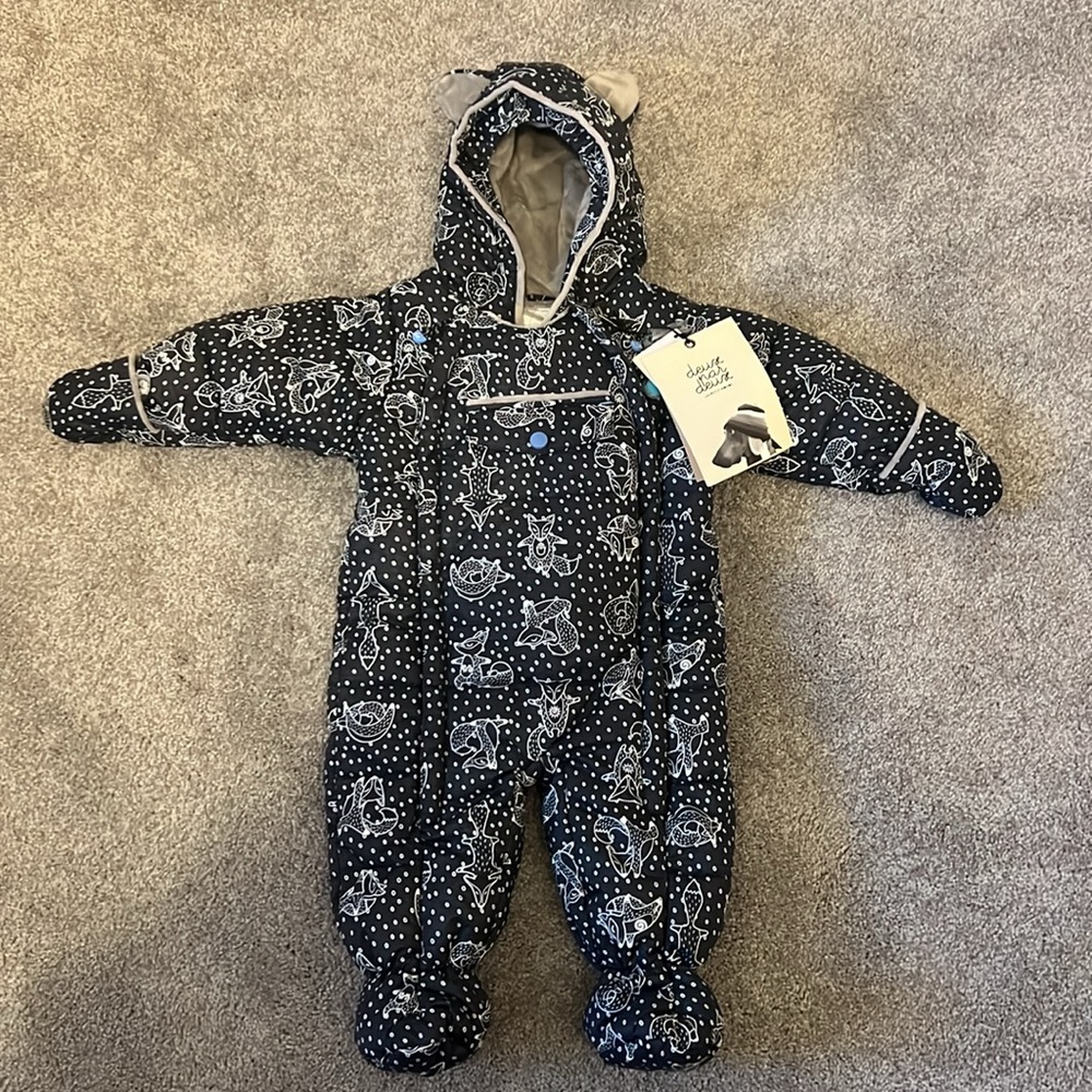 NWT Deux par deux one piece 12m baby snowsuit and scarf